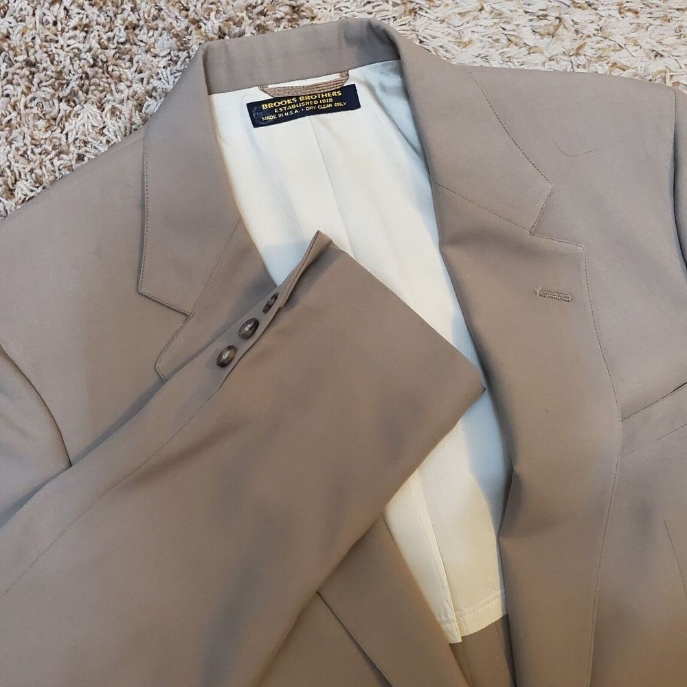 Brooks Bothers Classic Brown Blazer Made In The USA